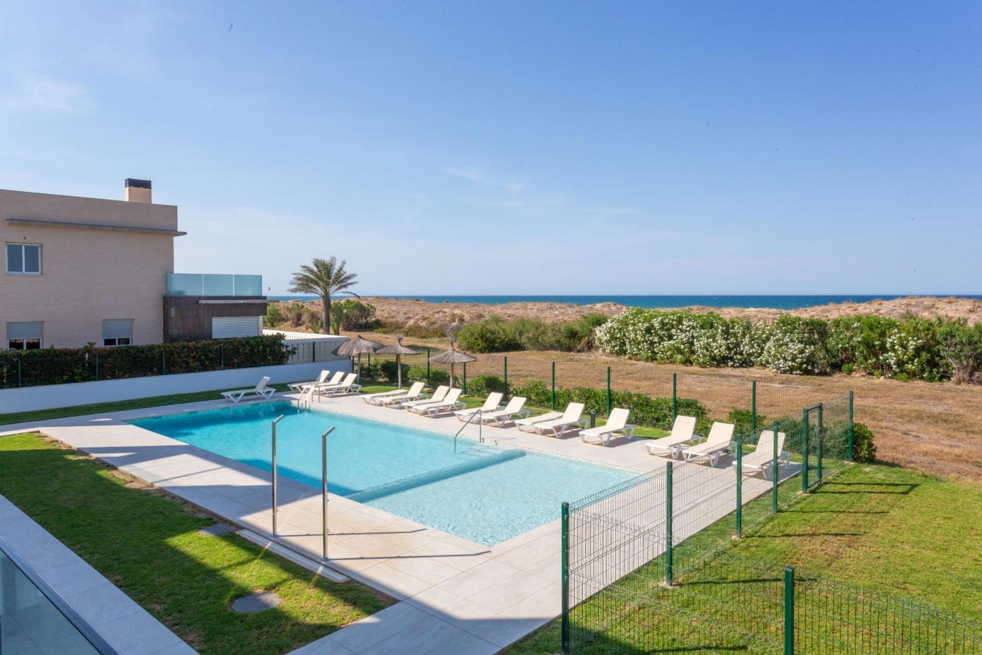 Oliva Suites Экстерьер фото